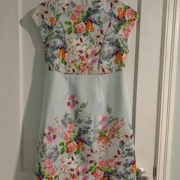 ASOS  BUNDLE - Special Occasion Maternity Dresses - Picture 7 of 8